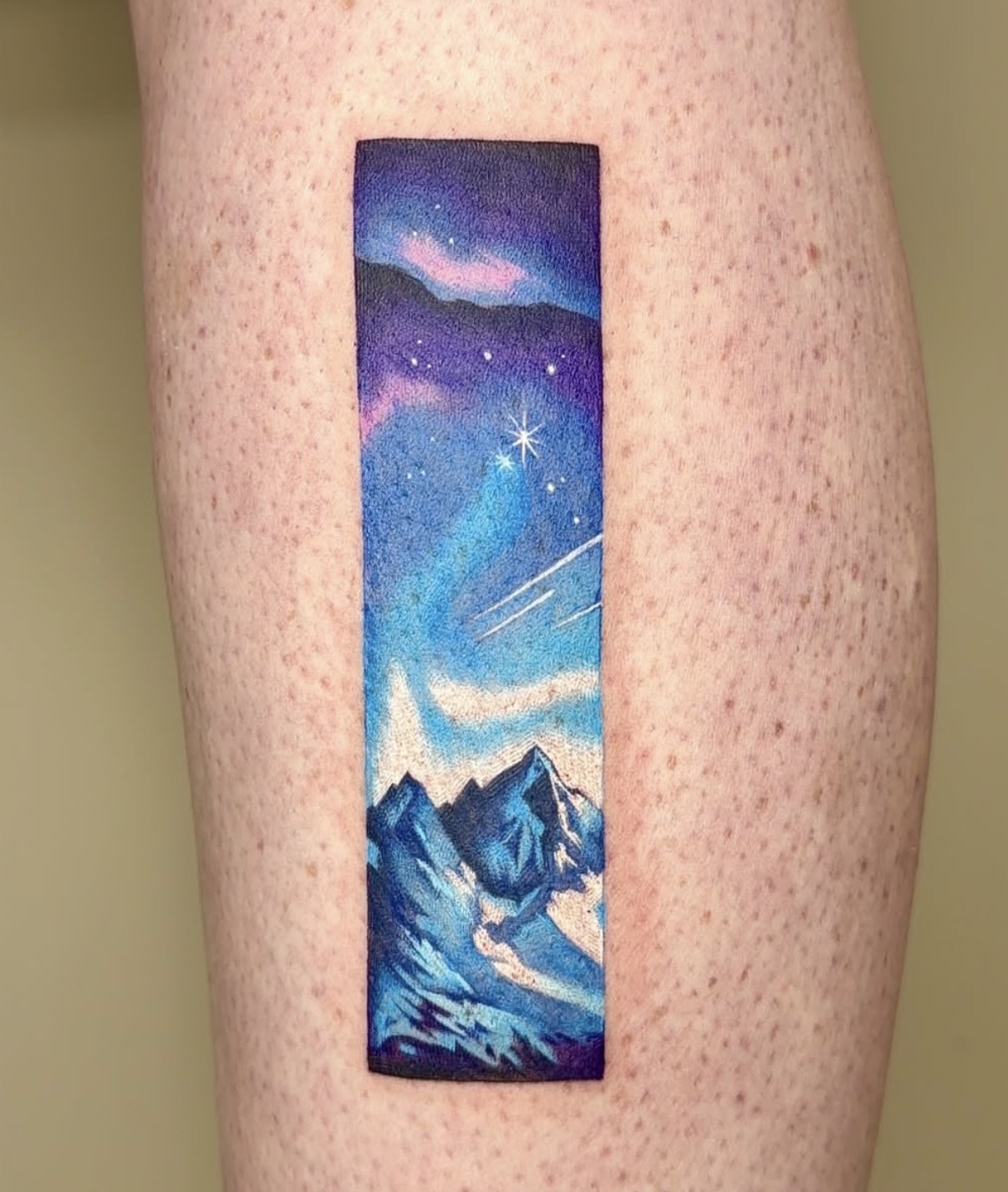 Rachel specializes in color realism and watercolor tattoos — tattoo by Rachel, tattoo artist in Los Angeles (portfolio 10)